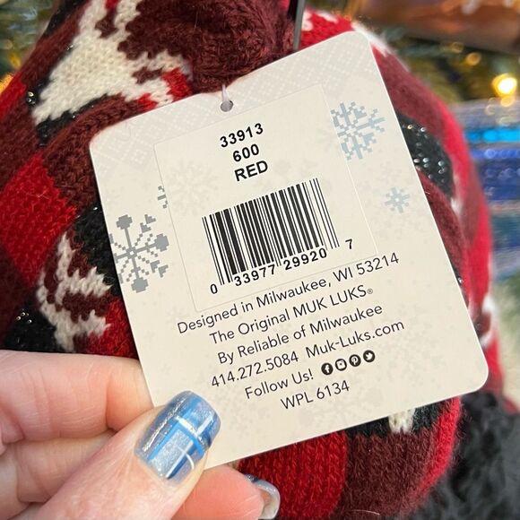 Mukluk Winter Hat - Picture 5 of 6